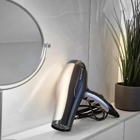 Blue Sky Flat, Apartment, 73qm, Bis 6 Personen, Neubau Sued-balkon Mit Lounge-moebeln, Schwarzwald-plus Inkl 80 Gratis-attraktionen Taeglich Baiersbronn