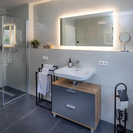 Blue Sky Flat, Apartment, 73qm, Bis 6 Personen, Neubau Sued-balkon Mit Lounge-moebeln, Schwarzwald-plus Inkl 80 Gratis-attraktionen Taeglich Lejlighed