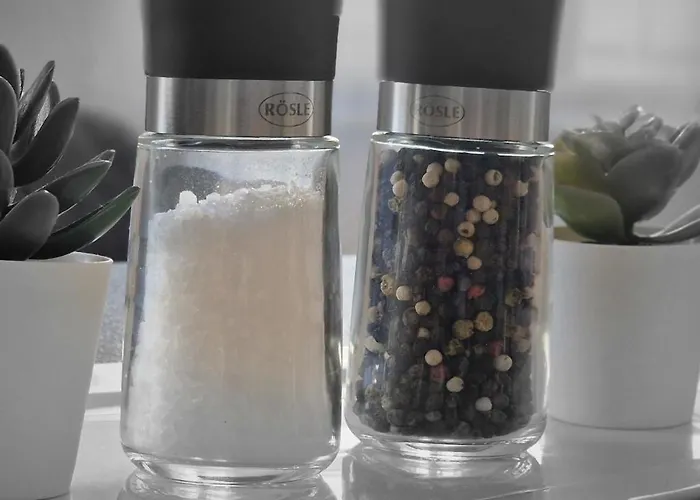 Blue Sky Flat, Apartment, 73qm, Bis 6 Personen, Neubau Sued-balkon Mit Lounge-moebeln, Schwarzwald-plus Inkl 80 Gratis-attraktionen Taeglich *